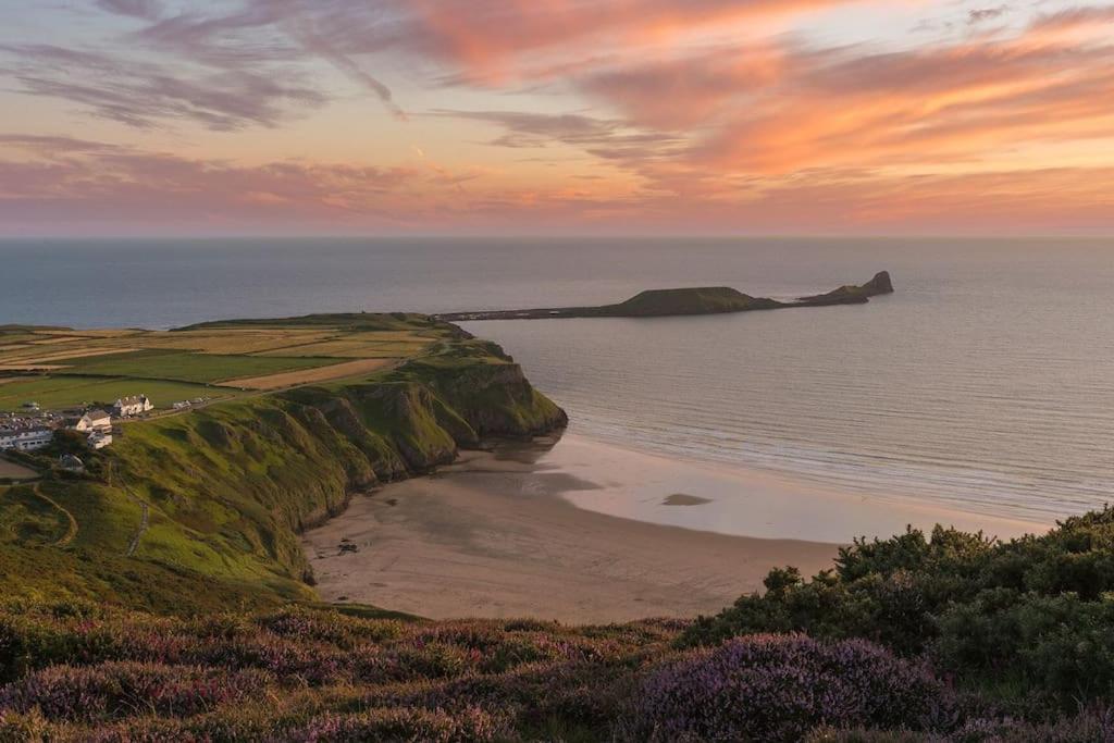 Ocean Breeze, Gower Holiday Village. Allows Dogs 斯旺西 外观 照片